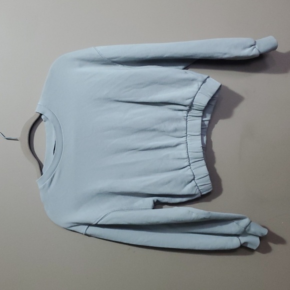 Zara Tops - Zara grey cropped sweatshirt size medium